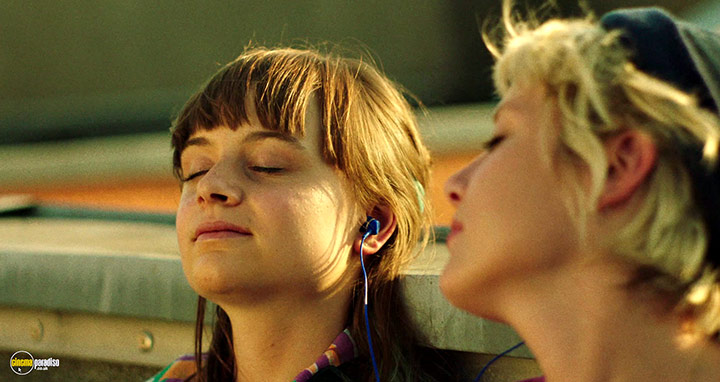 A still #30 from Cocoon (2020)