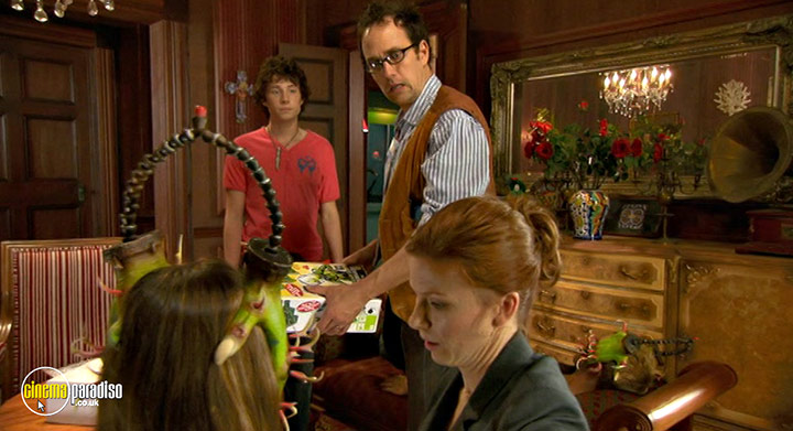 A still #3 from K-9: Series 1: Vol.2 (2010)