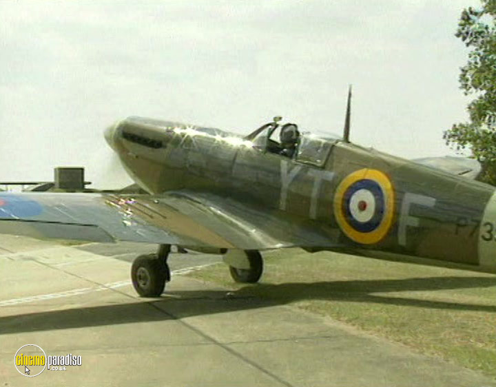 A still #17 from Heroes of Aviation: World War II (2006)