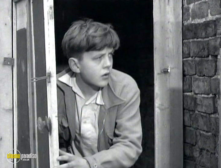 A still #31 from The Heart Within (1957)