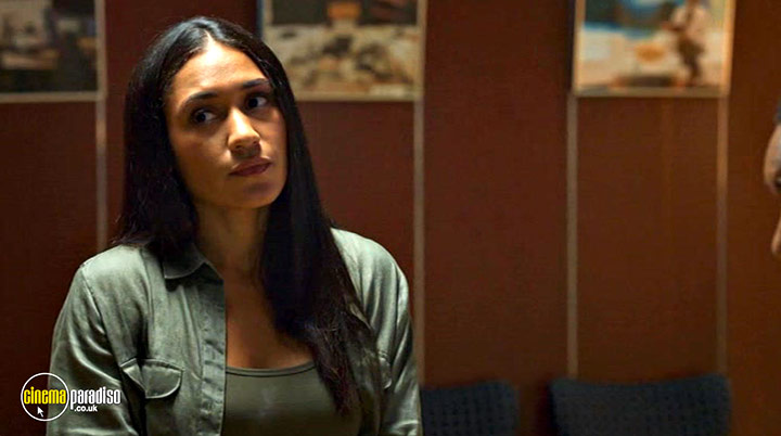 A still #30 from Death in Paradise: Series 10 (2021)