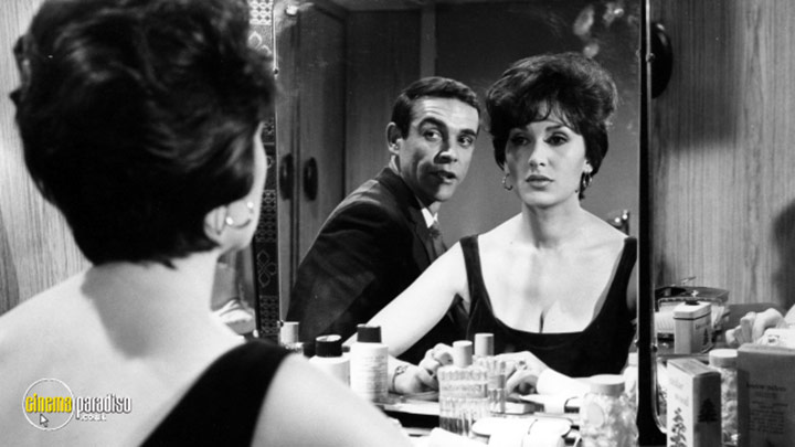 A still #34 from The Frightened City (1961)
