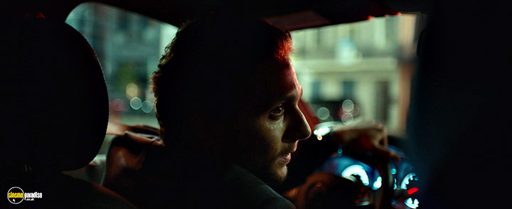 A still #31 from ZeroZeroZero (2020)