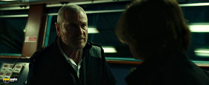 A still #21 from ZeroZeroZero (2020)