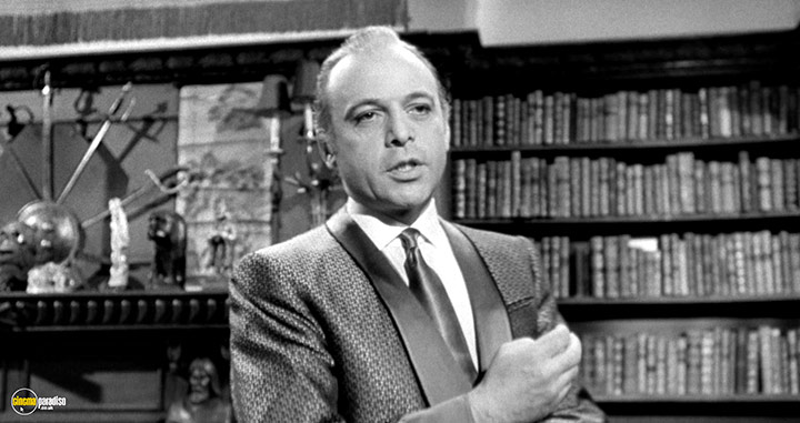 A still #30 from The Frightened City (1961)
