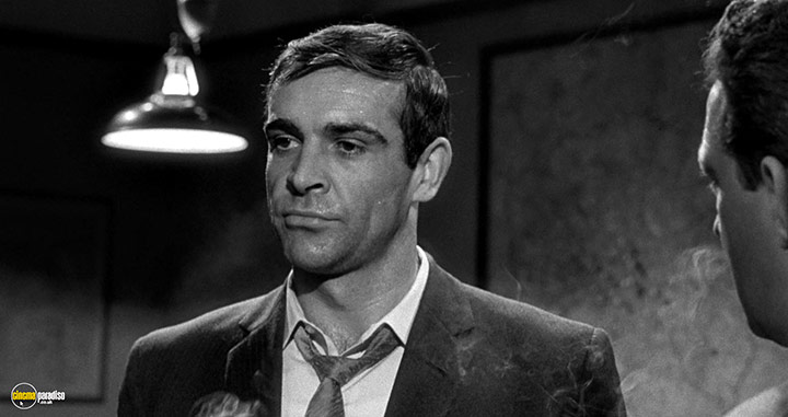 A still #18 from The Frightened City (1961)