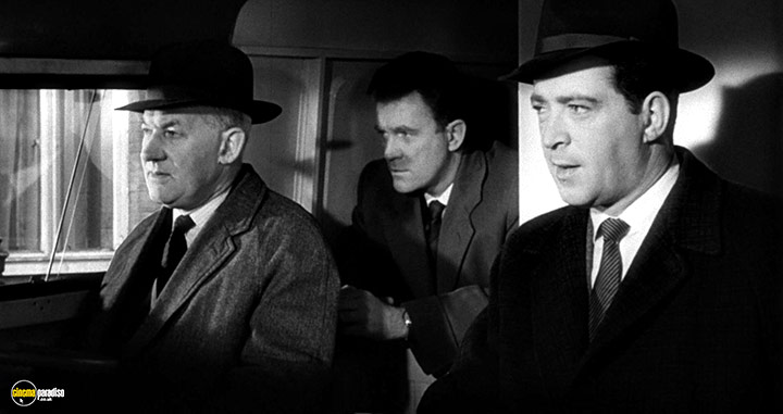 A still #3 from The Frightened City (1961)