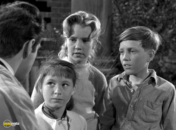 A still #46 from The Strange World of Gurney Slade: Series (1960)