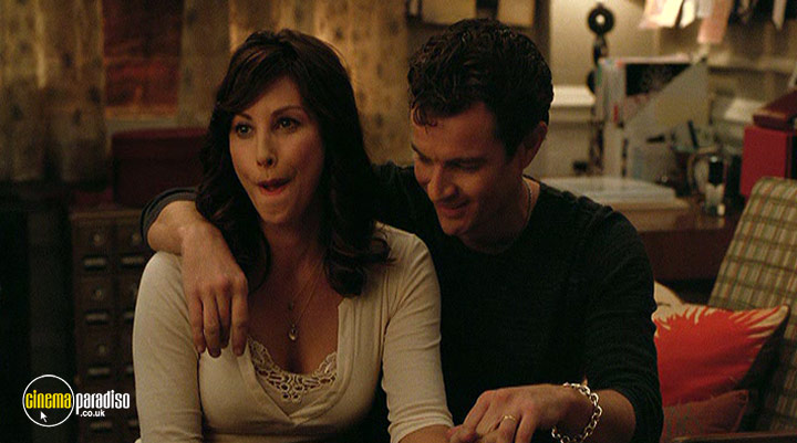 A still #17 from P.S. I Love You (2007)