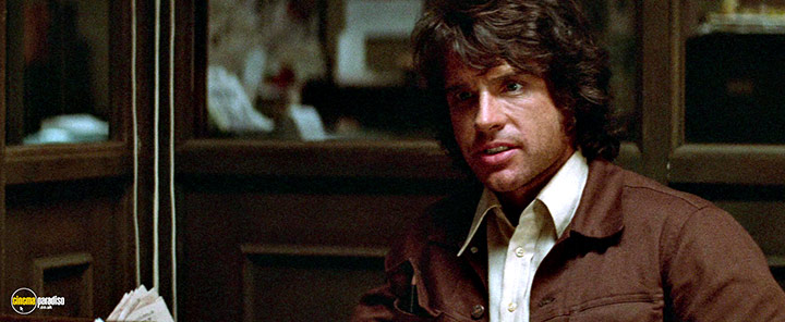A still #29 from The Parallax View (1974)