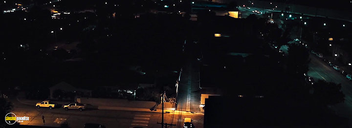 A still #4 from The Serpent (2020)