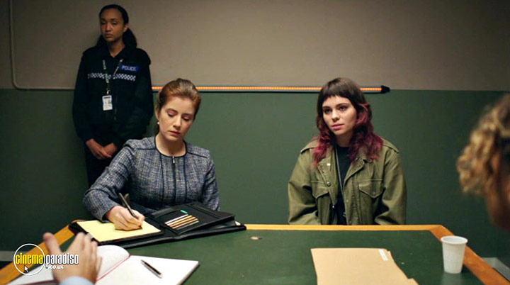 A still #21 from Innocent: Series 2 (2021)