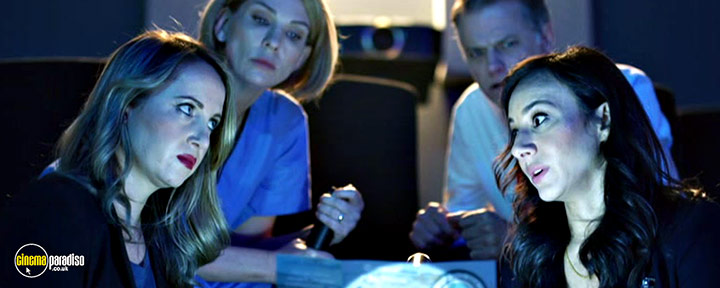 A still #1 from Aquarium of the Dead (2021)