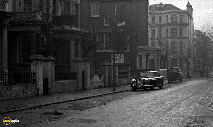 A still #70 from West 11 (1963)