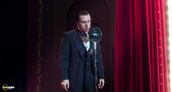 A still #31 from Invincible (2001)