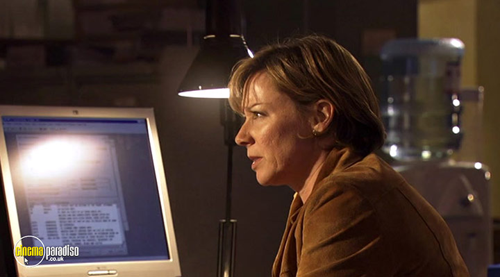A still #7 from Murder Investigation Team: Series 2 (2005)