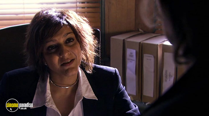 A still #21 from Murder Investigation Team: Series 2 (2005)