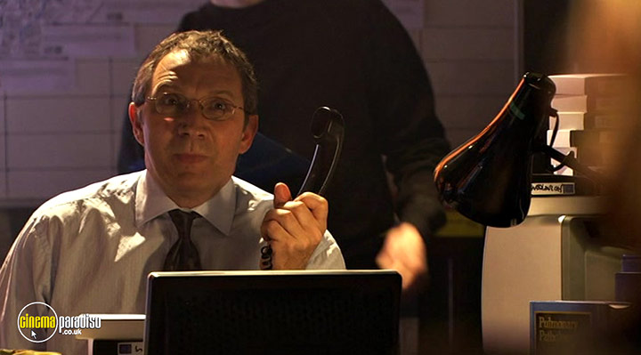 A still #22 from Murder Investigation Team: Series 2 (2005)