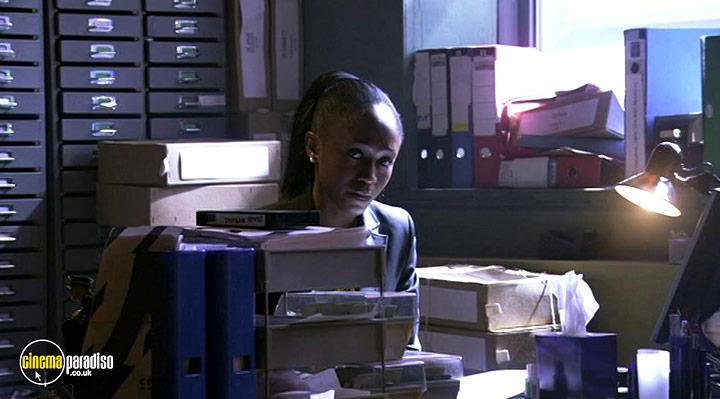 A still #26 from Murder Investigation Team: Series 2 (2005)