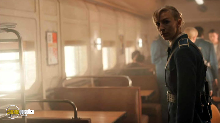 A still #34 from Snowpiercer: Series 1 (2020)