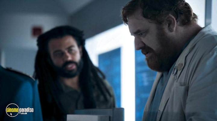 A still #29 from Snowpiercer: Series 1 (2020)