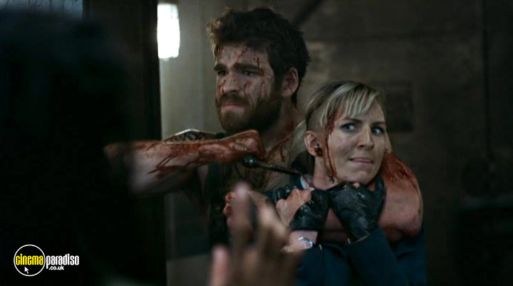 A still #14 from Snowpiercer: Series 1 (2020)