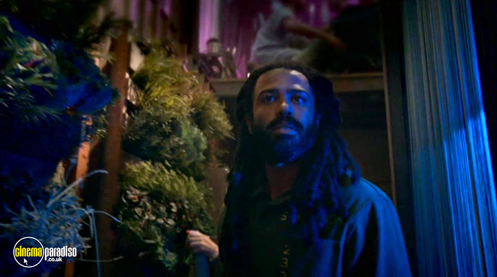 A still #9 from Snowpiercer: Series 1 (2020)