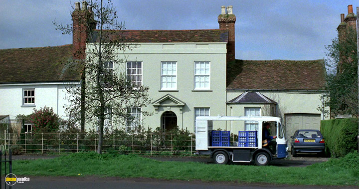 A still #13 from Defence of the Realm (1985)