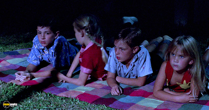 A still #14 from Celia (1989)