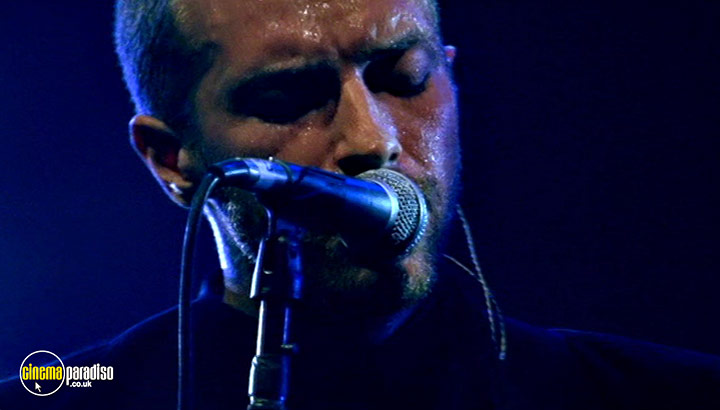 A still #21 from Coldplay: Live 2003 (2003)