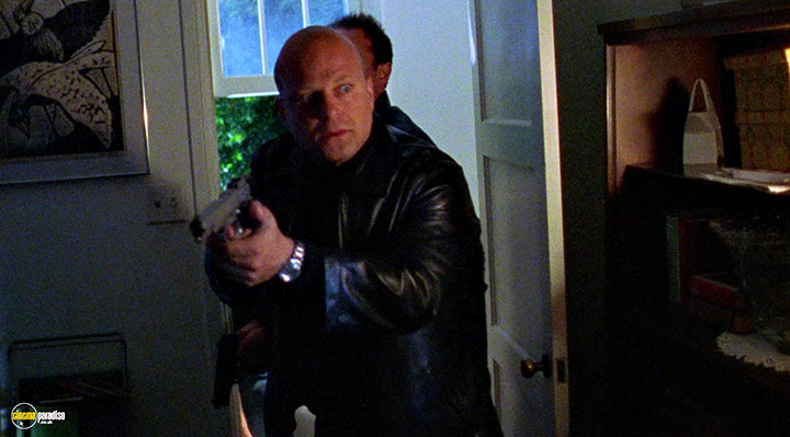A still #23 from The Shield: Series 1 (2002)