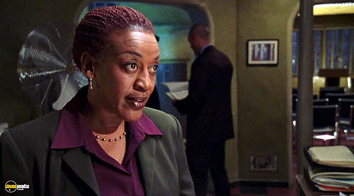 A still #22 from The Shield: Series 1 (2002)