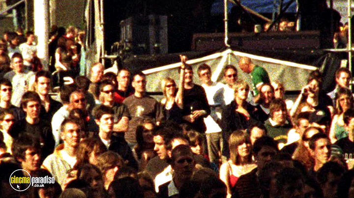 A still #25 from Embrace: A Glorious Day: Live in Leeds (2005)