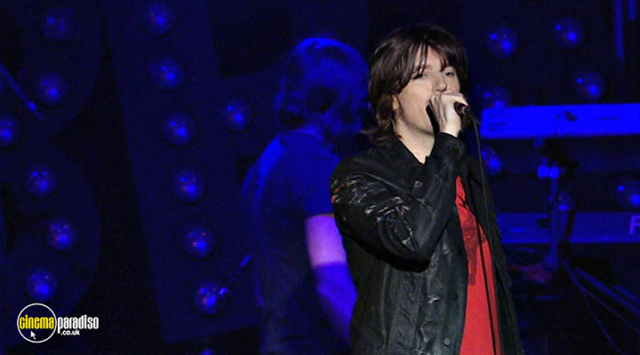 A still #12 from Embrace: A Glorious Day: Live in Leeds (2005)