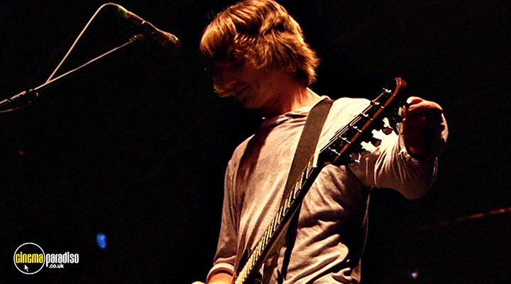 A still #7 from Embrace: A Glorious Day: Live in Leeds (2005)
