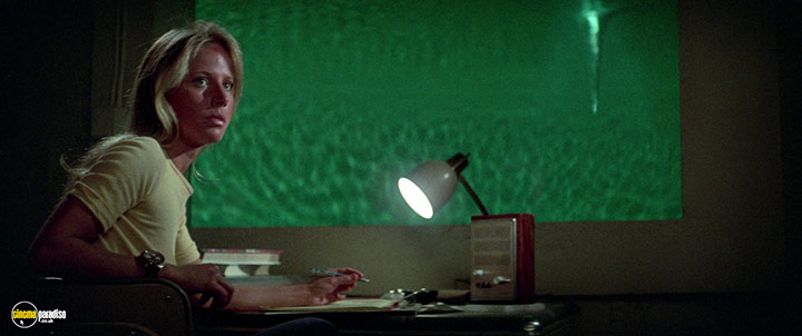 A still #6 from The Day of the Dolphin (1973)