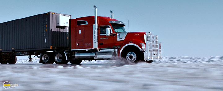 A still #38 from The Ice Road (2021)