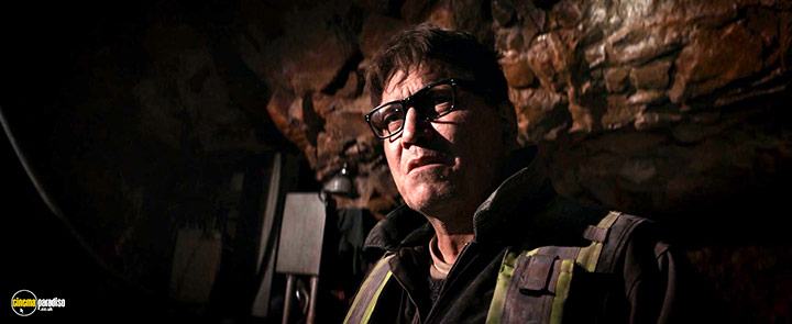 A still #28 from The Ice Road (2021)