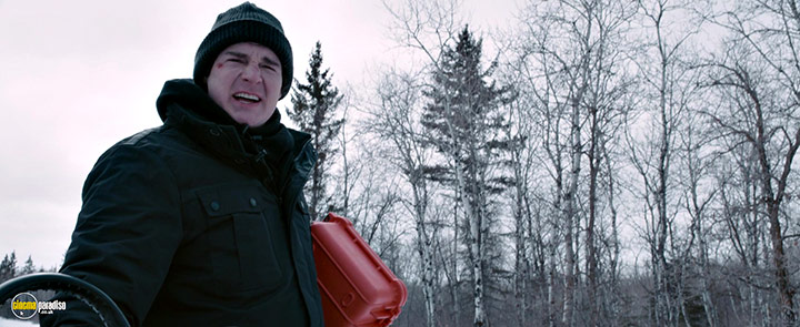 A still #24 from The Ice Road (2021)