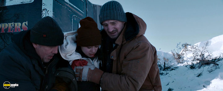 A still #23 from The Ice Road (2021)