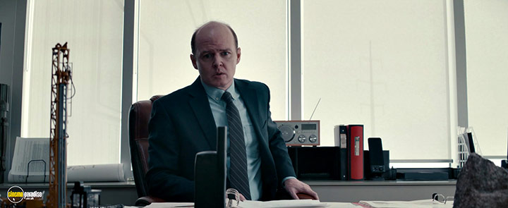 A still #21 from The Ice Road (2021)