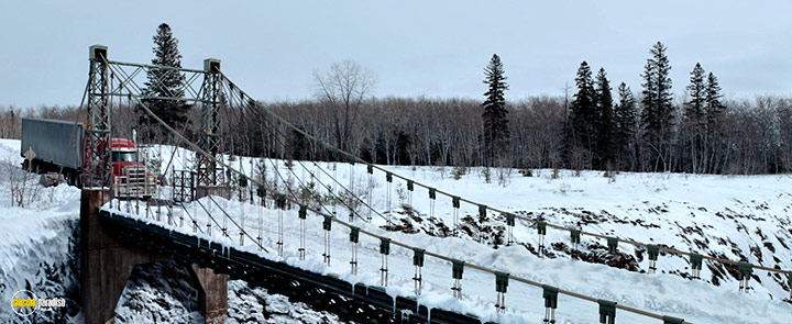 A still #20 from The Ice Road (2021)