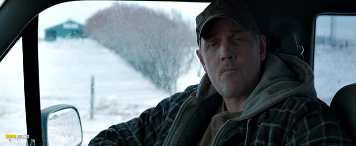 A still #10 from The Ice Road (2021)