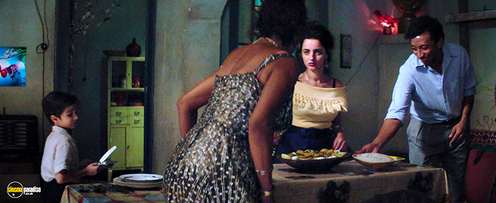 A still #25 from The Invisible Life of Eurídice Gusmão (2019)