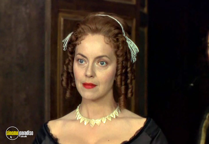A still #15 from The Serpent's Kiss (1997)