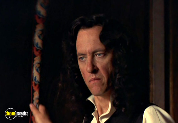 A still #3 from The Serpent's Kiss (1997)