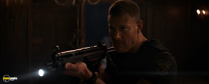 A still #50 from Resident Evil: Welcome to Raccoon City (2021)
