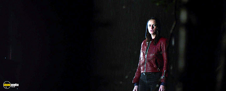 A still #69 from Resident Evil: Welcome to Raccoon City (2021)