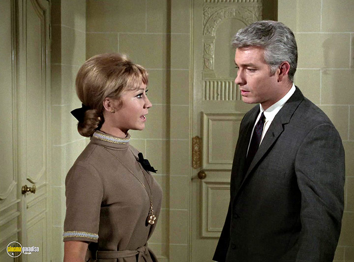 A still #62 from Man in a Suitcase: Series (1968)