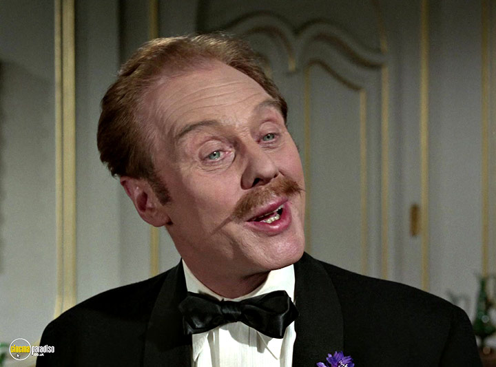 A still #72 from Man in a Suitcase: Series (1968)